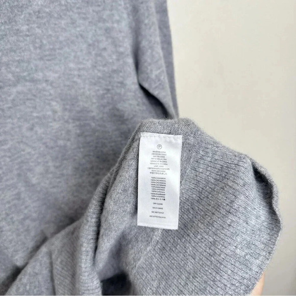 Michael Michael Kors Womens Small Turtle Neck Cashmere Grey  Sweater - Picture 11 of 15